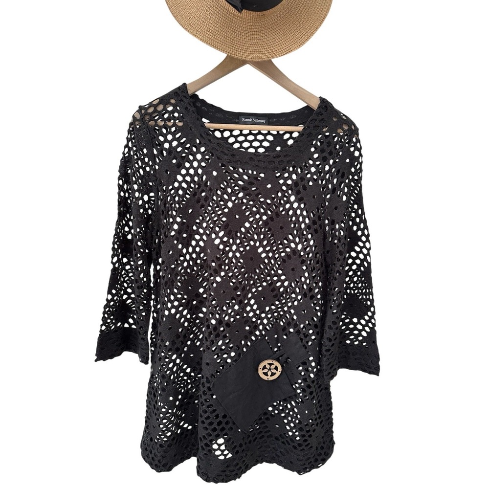 Ronnie Salloway Tunic Top Large Black‎ Open Knit Crochet Boho Art to Wear Pocket